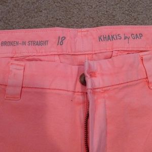 GAP Khaki Ankle Length Size 18